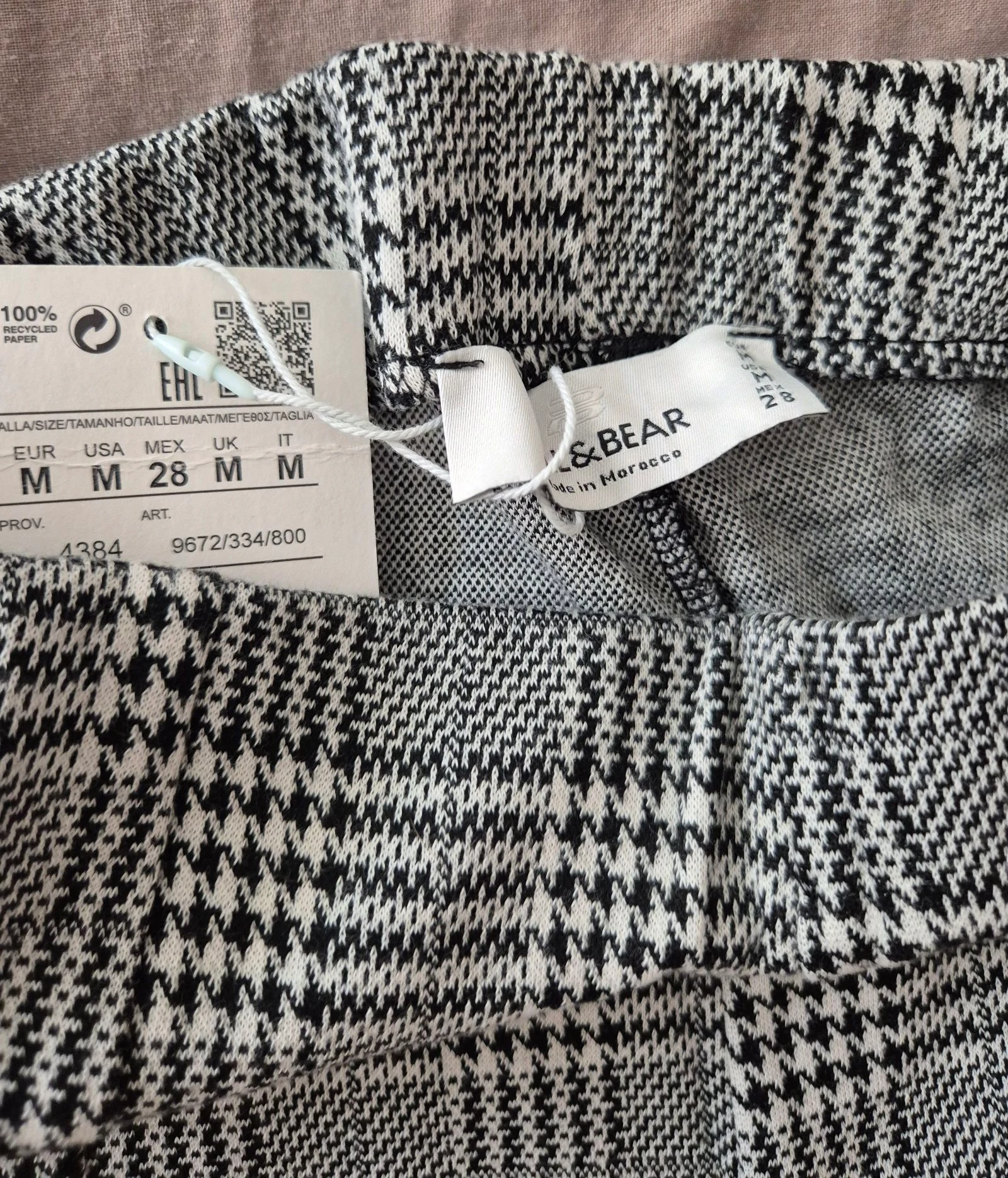 Plaid pants new with tag size m – photo 4